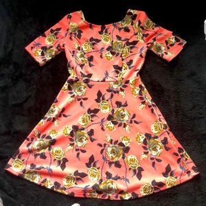 Forever 21‎ Pink flower dress